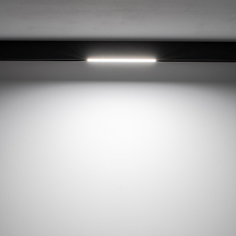 Трековый магнитный светильник Nowodvorski Lvm Line Black 10651